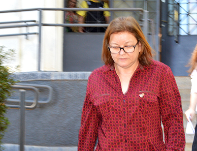 Sueli Feitosa, ex-tesoureira da prefeitura, ainda é servidora pública