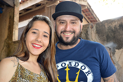 SURPRESAS DA VIDA— Sérgio Pâmio era amigo de Helen, mas não imaginava que a jovem fosse sua filha, fruto de um romance dele aos 11 anos