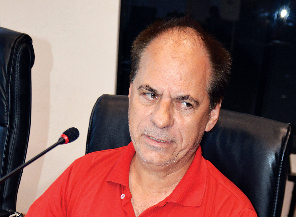 Agenor será demitido no final de março, anuncia Otacílio ao atacar vereadores