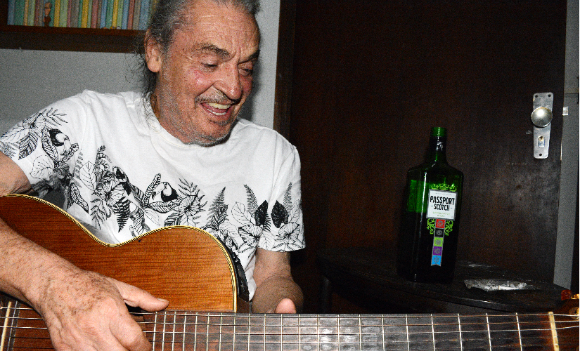 Vasco Debritto sem censura: músico teve músicas vetadas e conheceu Tom Jobim