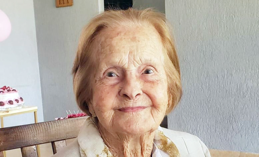 Eleitora mais antiga de S. Cruz festeja seus 103 anos com saúde