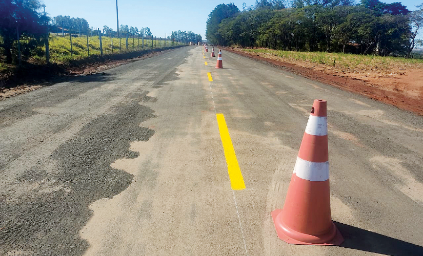 Graminha Em Ponto Cruz Bairro da ‘Graminha’, em Santa Cruz, ganha asfalto e terá linha de circular
