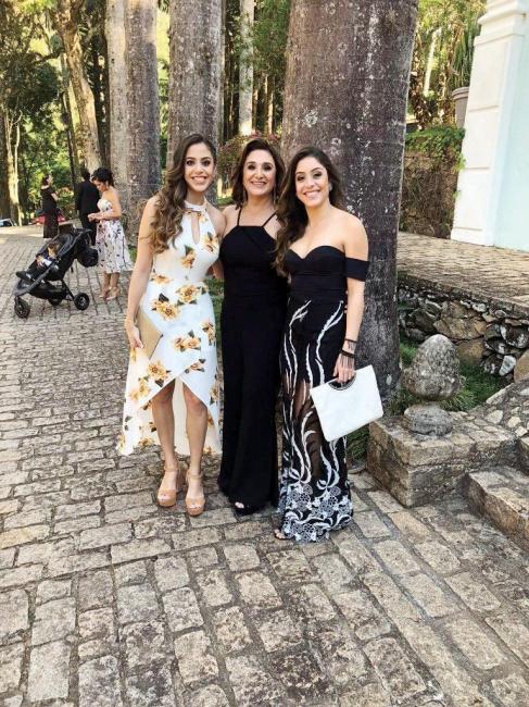Carol, Mari e Nathalia Farah