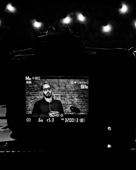 Câmera filma Ranieri durante culto online