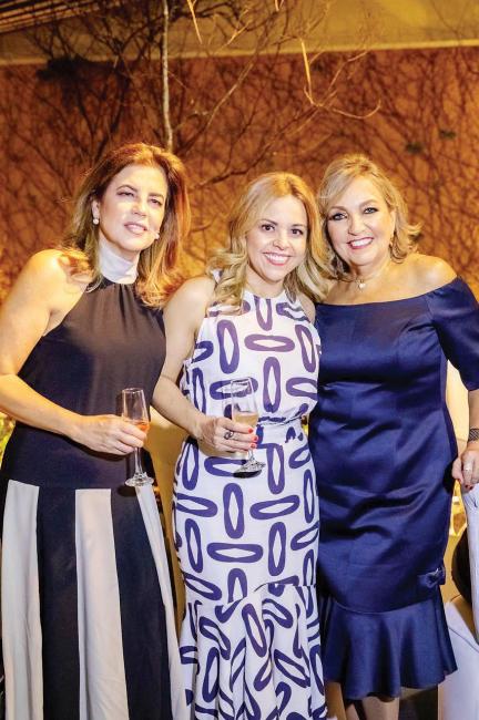 Luciane, Elaine e Regina