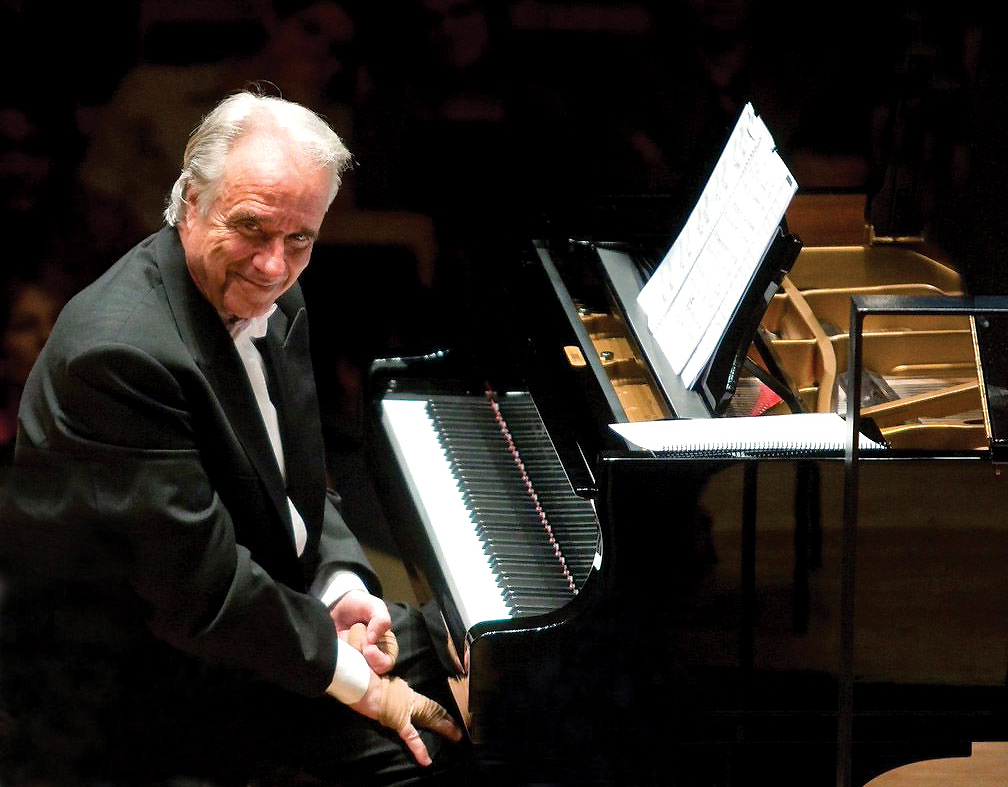 Maestro João Carlos Martins se apresenta neste domingo em Santa Cruz