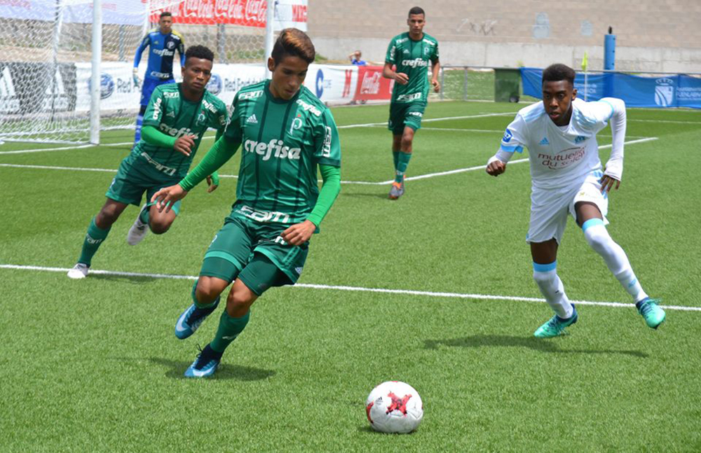 Santa-cruzense campeão do  mundo vai jogar no Londrina