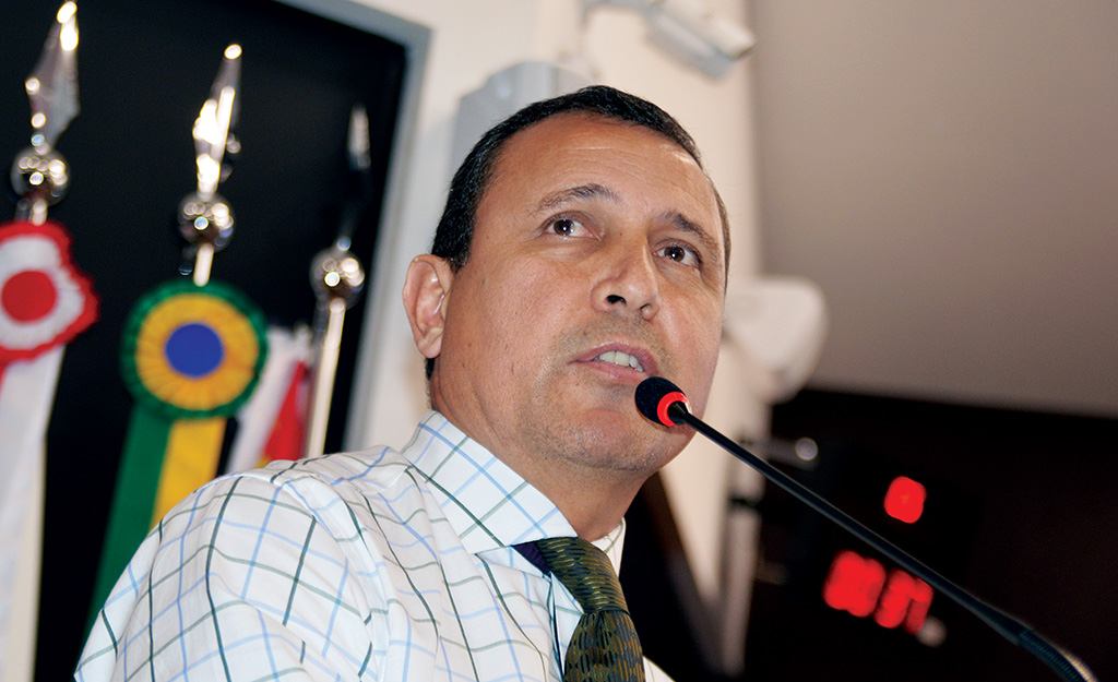 Vereador Luciano Severo cita suspeita de fraude no Fundeb
