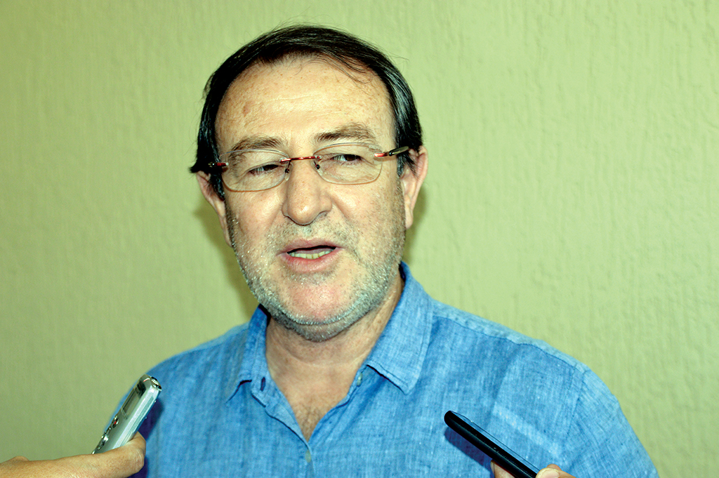 Prefeito ainda quer o ‘impeachment’ de Pinhata