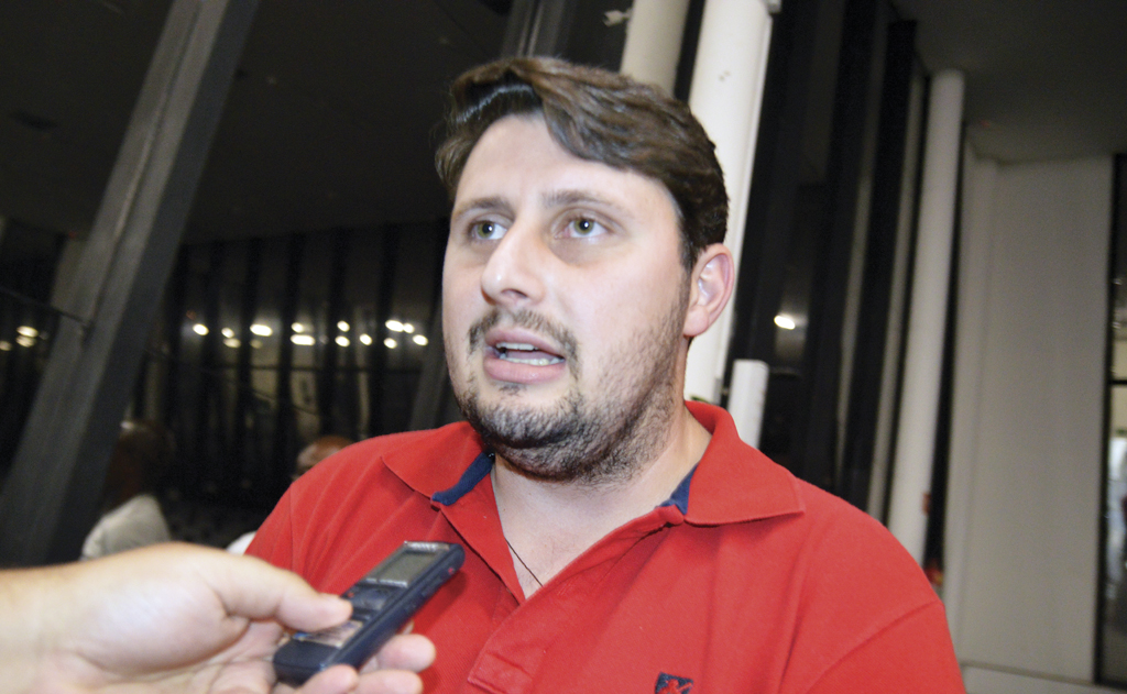Ipaussu quer retirar as capivaras do lago
