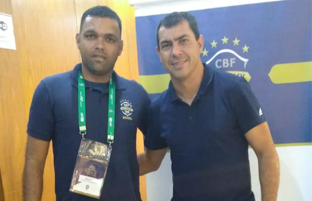 Ex-zagueiro da Esportiva, Celinho é anunciado como novo técnico do time