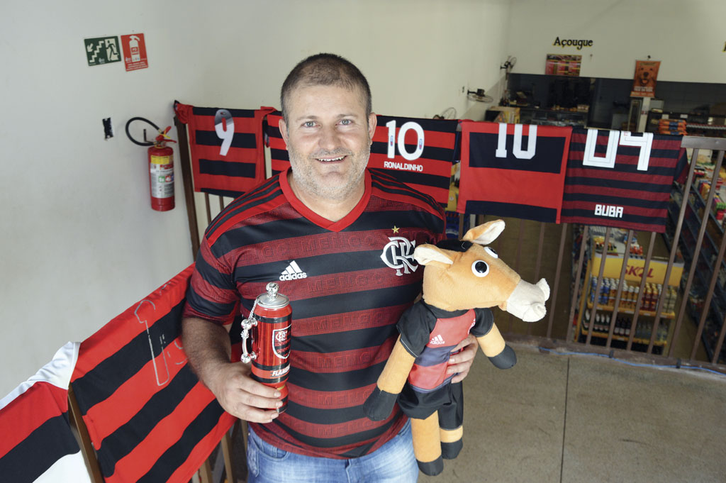 Um rubro-negro em S. Cruz