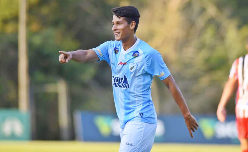 Garoto de Santa Cruz do Rio Pardo disputa a Copa São Paulo pelo Londrina