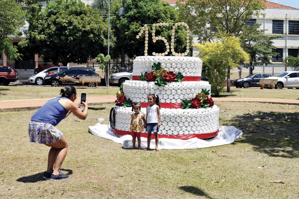 Evento na praça mostrou que ‘há vida’ além da festa de peão