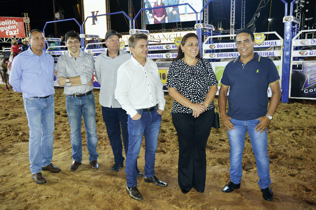 Medo de impugnação tirou bancada do prefeito da abertura do rodeio