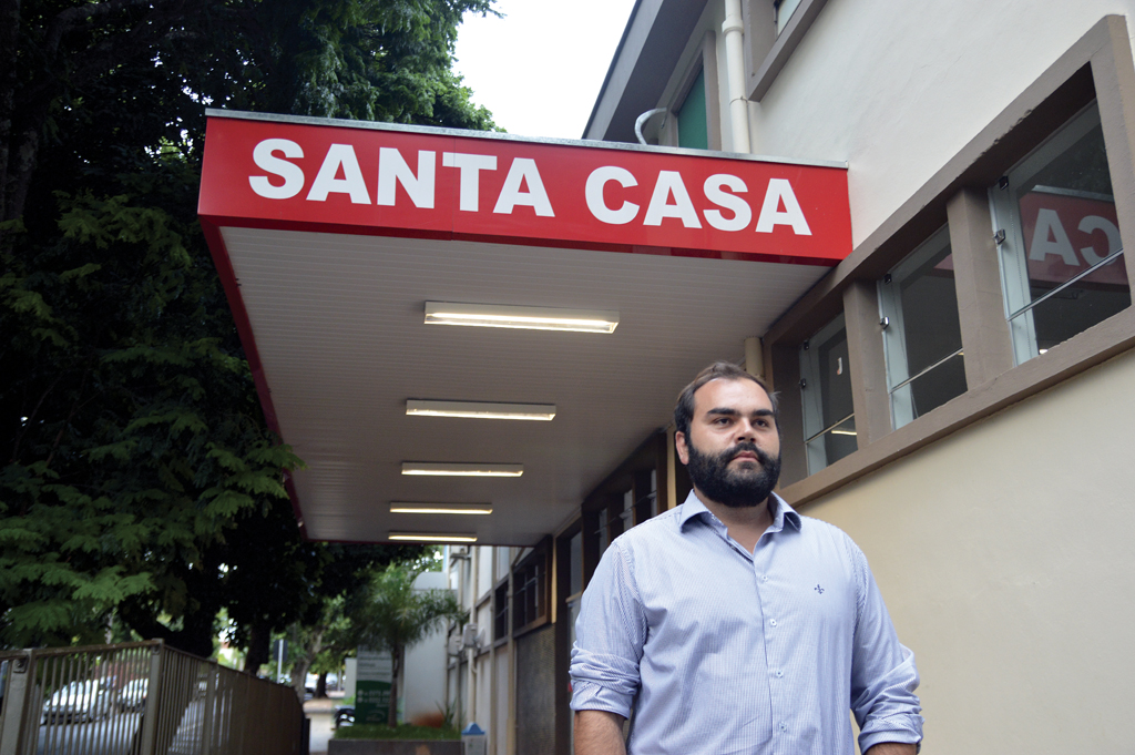 Santa Casa paga salários de dezembro