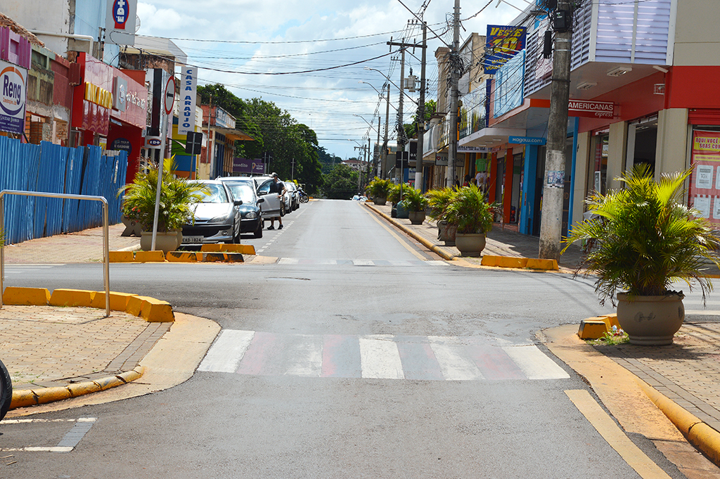 Prefeito estende fechamento do comércio de Santa Cruz até 27 de abril