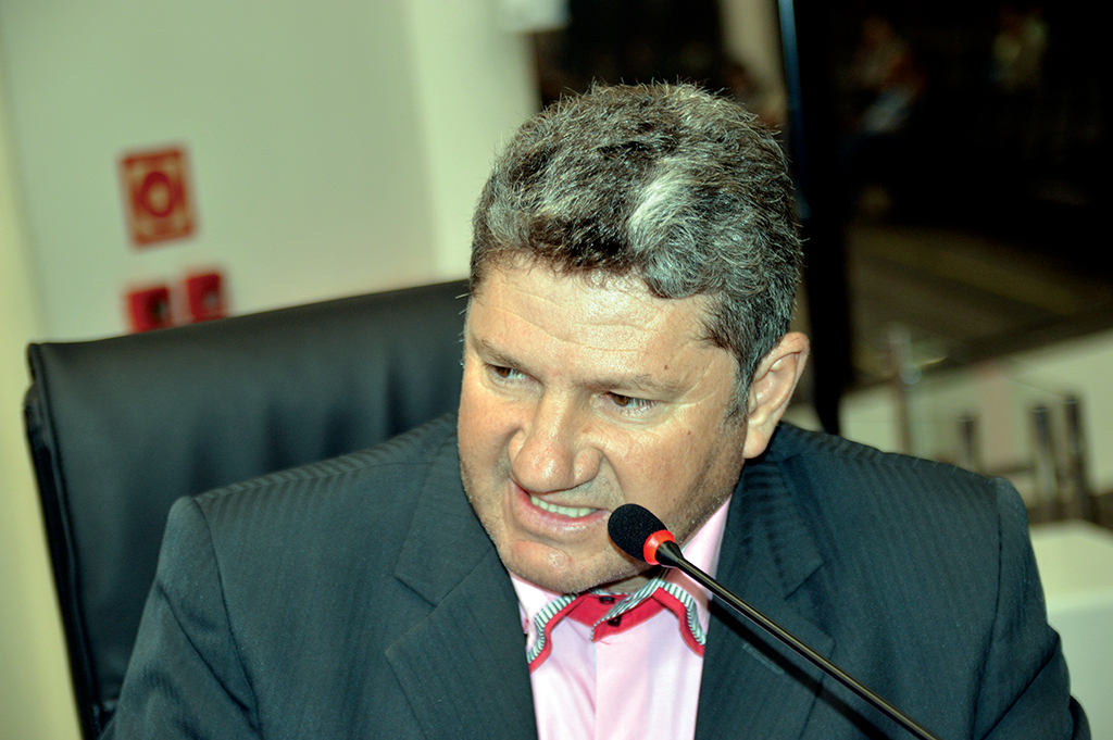 Pinhata barra “projeto da vergonha” que previa anistia aos “faltosos”