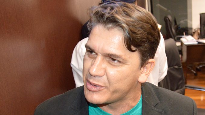 web cristiano neves 2046
