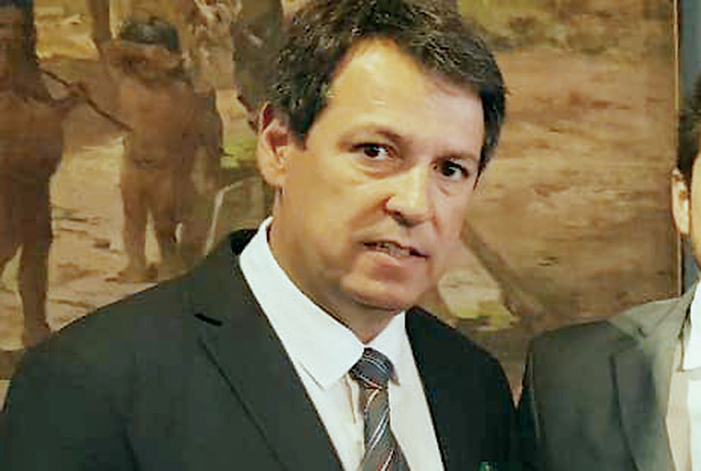 Prefeito de Timburi é afastado, e vice assume prefeitura